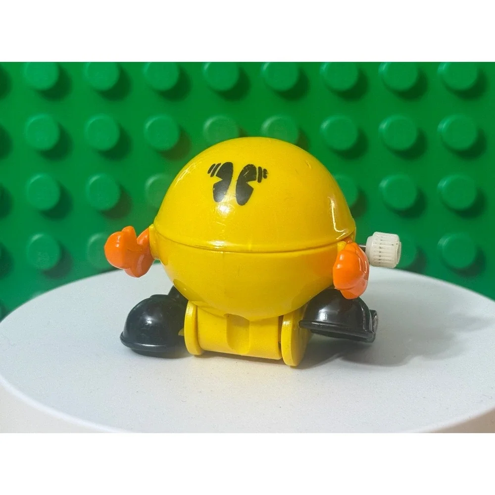 Tomy vintage pac